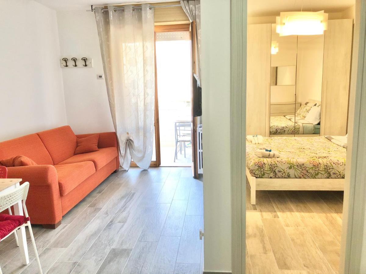 Apartament Vita Marina Porto SantʼElpidio Zewnętrze zdjęcie