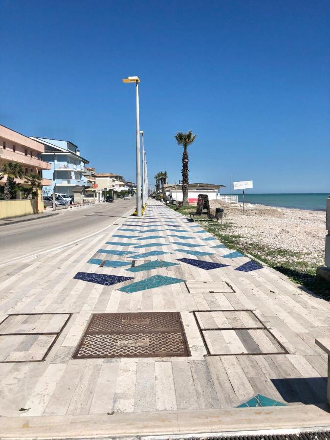 Apartament Vita Marina Porto SantʼElpidio Zewnętrze zdjęcie