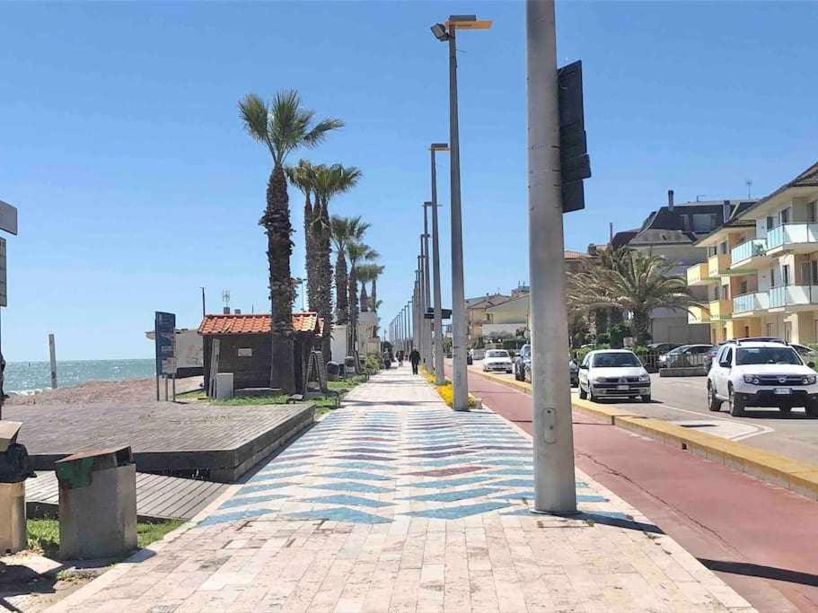 Apartament Vita Marina Porto SantʼElpidio Zewnętrze zdjęcie